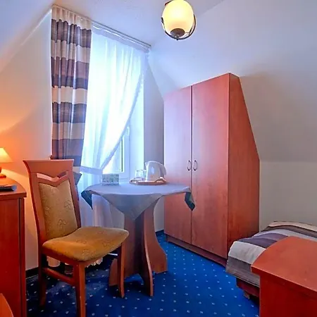 Angelika Basen Jacuzzi Sauna W Cenie Pobytu 호텔