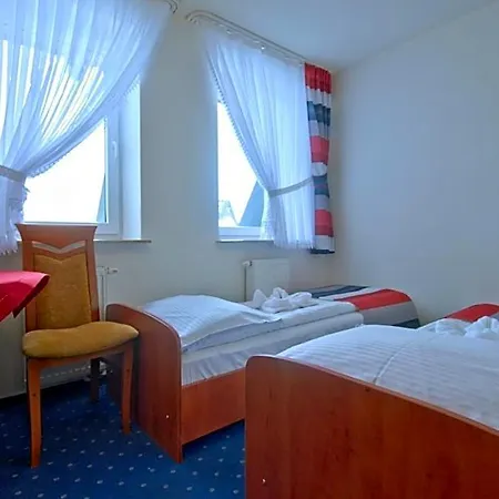 호텔 Angelika Basen Jacuzzi Sauna W Cenie Pobytu 5*